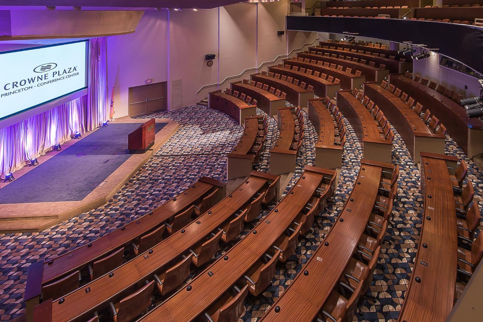 Crowne Plaza Princeton - Conference Center By Ihg Экстерьер фото