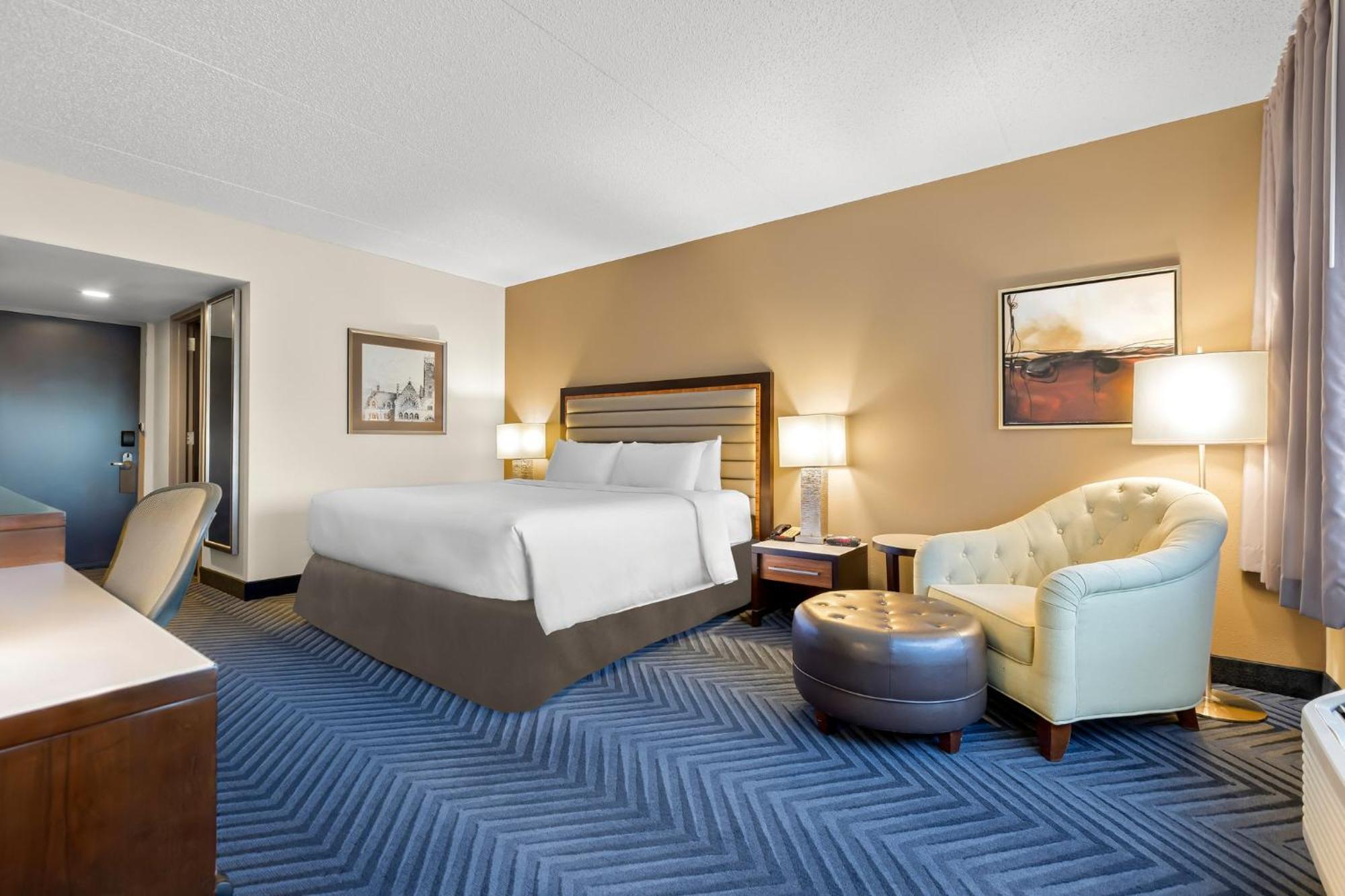 Crowne Plaza Princeton - Conference Center By Ihg Экстерьер фото